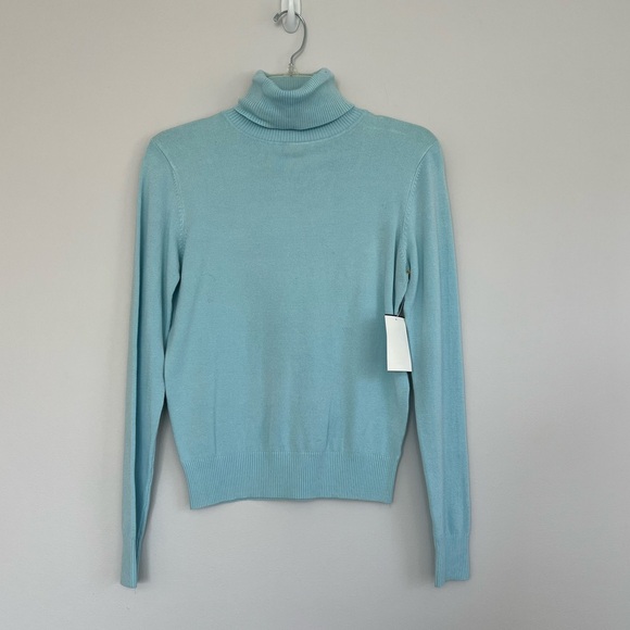 Joseph A Turtle Neck Sweater - Picture 1 of 6
